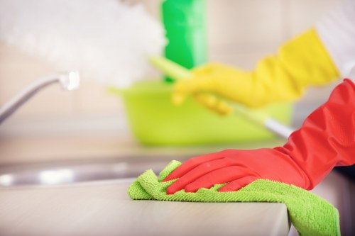 Final review of a resolved cleaning complaint